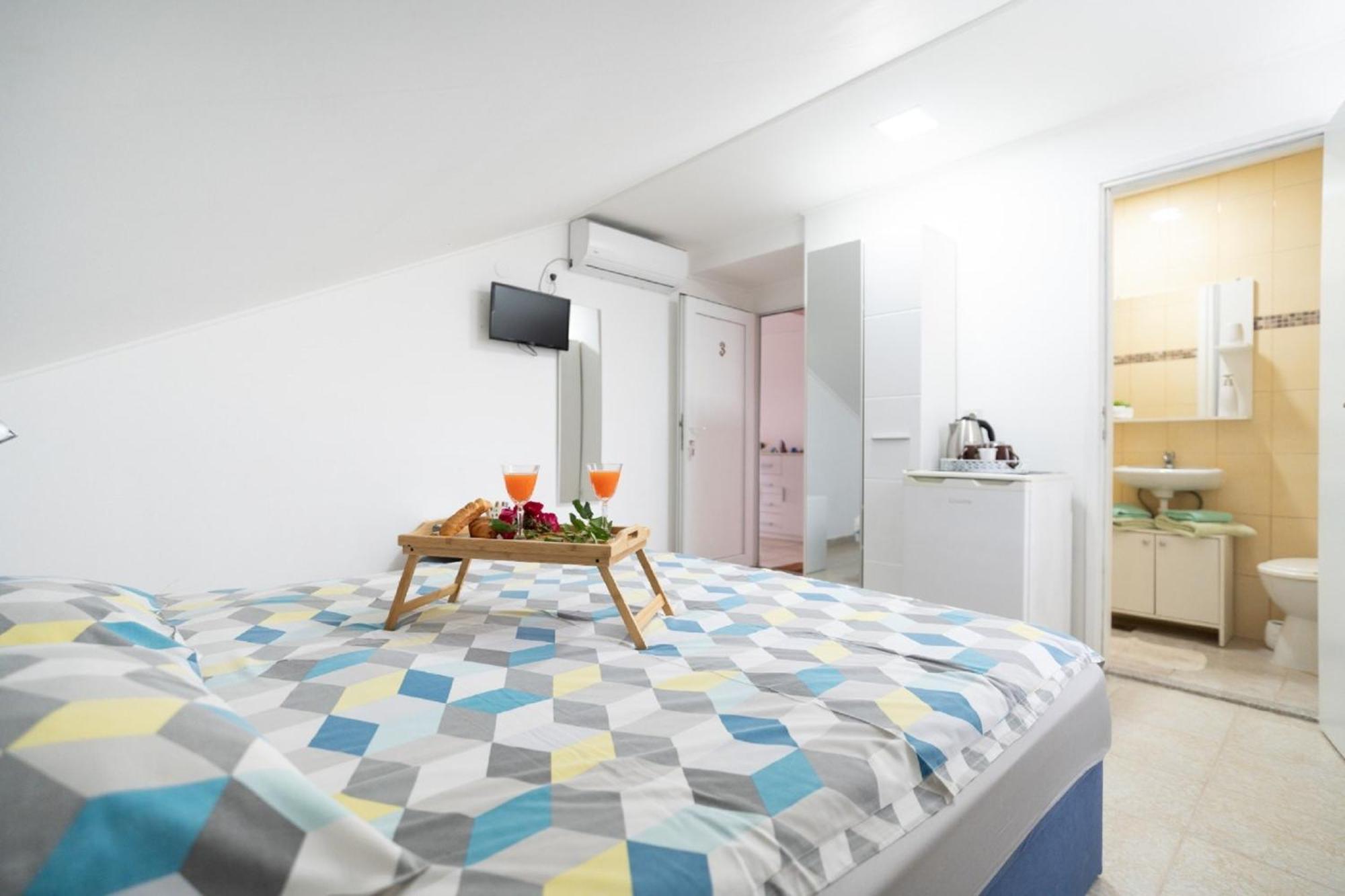 Apartments Milic Ґорні Карин Екстер'єр фото