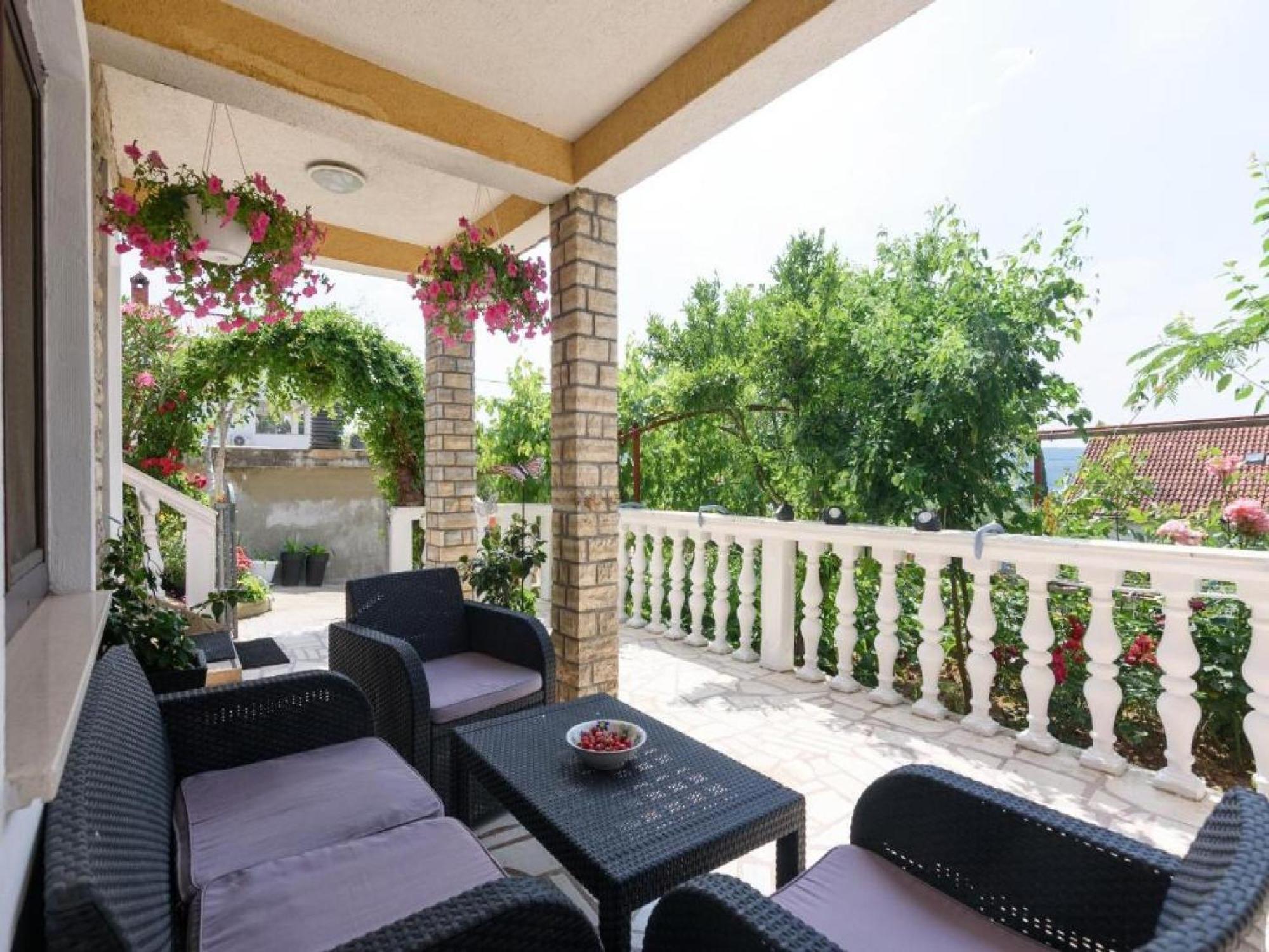 Apartments Milic Ґорні Карин Номер фото